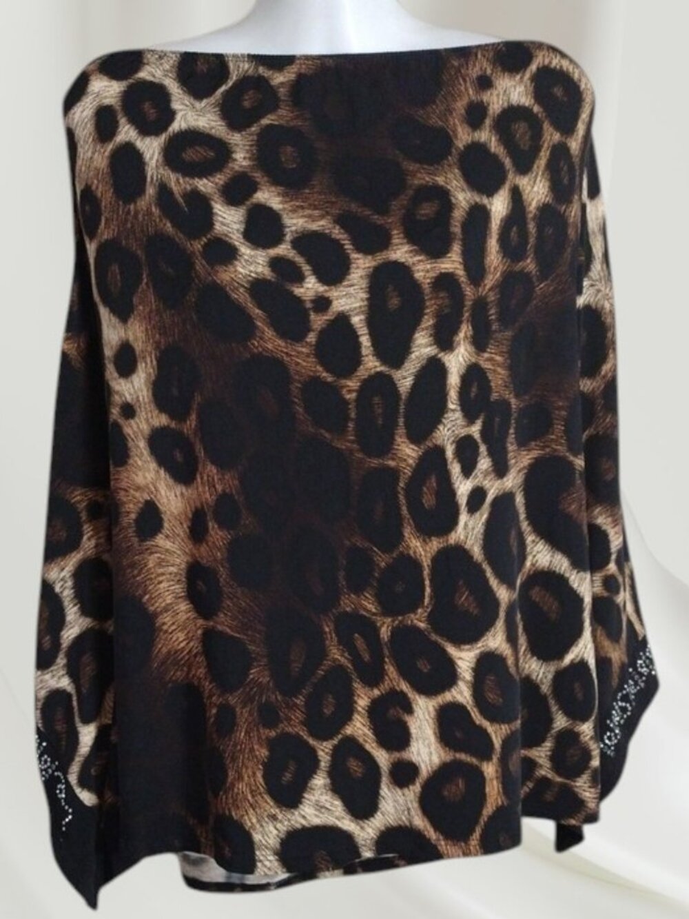 Luxurious Susan Lawrence Animal Print Tunic Top Rhinestone Sleeve Size X Large